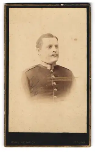 Fotografie Franz Heinrich, Torgau, Schloss-Strasse 476, Uniformierter Unteroffizier im Portrait