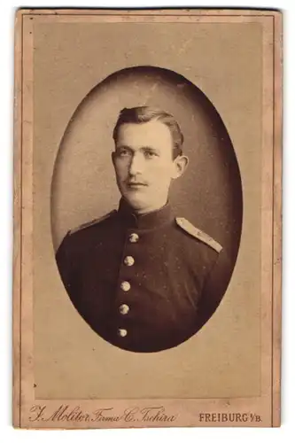 Fotografie J. Molitor, Freiburg i. B., Soldat in Uniform, IR 113