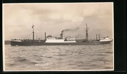 AK Handelsschiff Bathurst macht leichte Fahrt