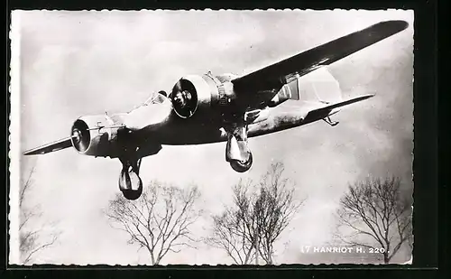 AK Flugzeug Hanriot H220 setzt zur Landung an