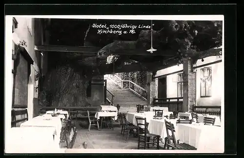 AK Kirchberg a. P., Hotel 1000jährige Linde, Hof mit Linde