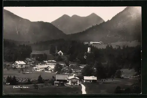 AK Jachenau, Ortsansicht mit Kirche