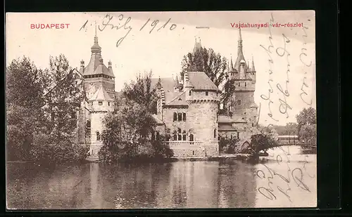 AK Budapest, Vajdahunyad vár-részlet