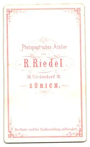 Fotografie R. Riedel, Zürich, Niederdorf 36, Kinderpaar in hübscher Kleidung