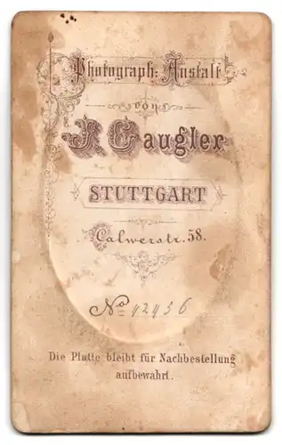 Fotografie J. Gaugler, Stuttgart, Calwerstrasse 58, Einjährig-Freiwilliger in Uniform