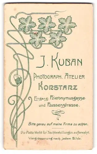 Fotografie J. Kuban, Konstanz, Hieronymusgasse, Anschrift des Fotografen mit floraler Umrandung