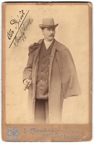 Fotografie E. Synnberg, Luzern, Portrait des Schauspielers und Souffleurs Otto Prevot