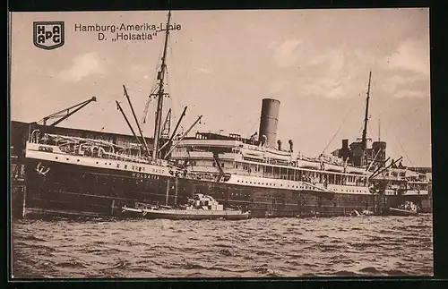 AK Passagierschiff Holsatia der Hamburg-Amerika-Linie im Hafen anliegend