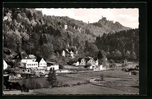 AK Behringersmühle /Fränk. Schw., Ortsansicht vor Bergwand