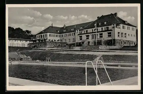 AK Herzogau /Bayerische Ostmark, Grenzhotel mit Schwimmbecken