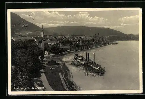 AK Hainburg /Donau, Ortsansicht mit Dampfer