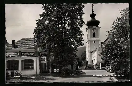 AK Yspern, Gasthof zum goldenen Hirschen, Kirche