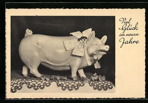 AK Porzellan-Schwein mit Schleife, Neujahrsgruss