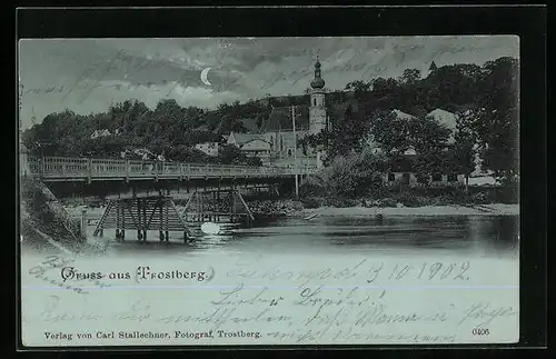 Mondschein-AK Trostberg, Uferpartie mit Kirche und Brücke