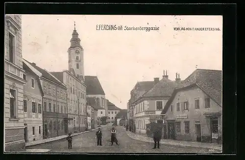 AK Eferding, Starhenberggasse mit Anwohnern