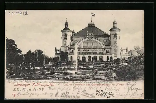 AK Leipzig, Palmengarten, Grosses Teppichbeet und Gesellschaftshaus von Norden