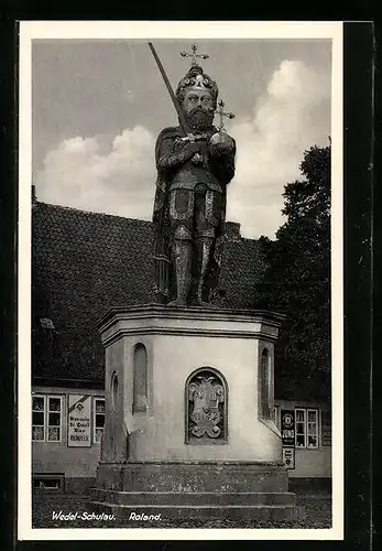 AK Wedel-Schulau, Roland-Statue