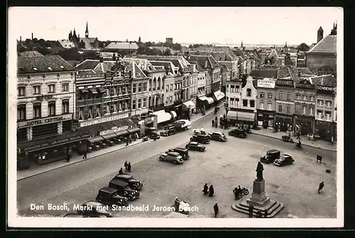 AK Den Bosch, Markt met Standbeeld Jeroen Bosch