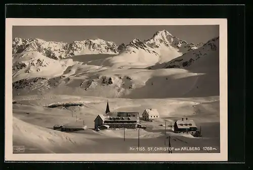 AK Sankt Christoph am Arlberg, Ortspartie im Winter