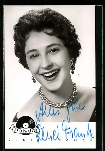 AK Musikerin Renée Franke mit fröhlichem Lächeln, Autograph