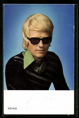 AK Musiker Heino mit dunkler Brille, Autograph