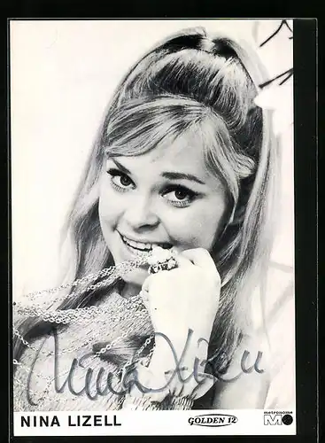 AK Musikerin Nina Lizell im Porträt, original Autograph