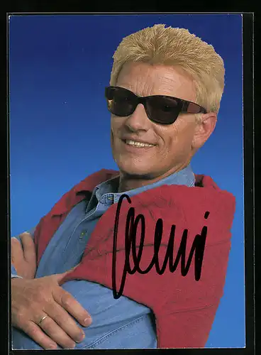 AK Musiker Heino im lässigen Jeanshemd, original Autograph