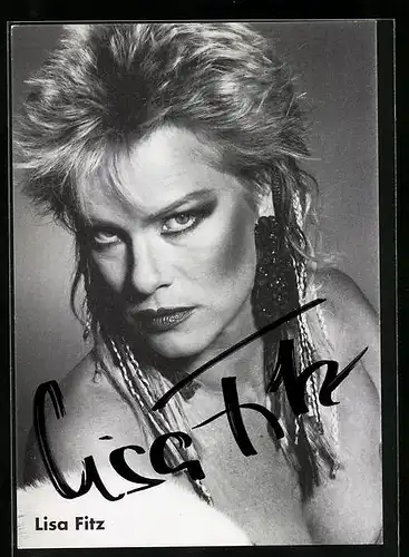 AK Musikerin Lisa Fitz im Porträt, original Autograph