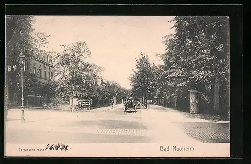 AK Bad Nauheim, Terrassenstrasse mit Kutsche