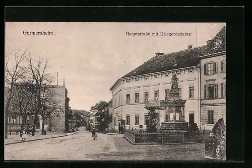 AK Germersheim, Hauptstrasse mit Kriegerdenkmal