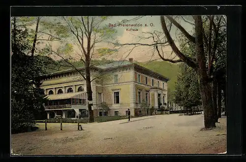 AK Bad Freienwalde a. O., Blick auf Kurhaus