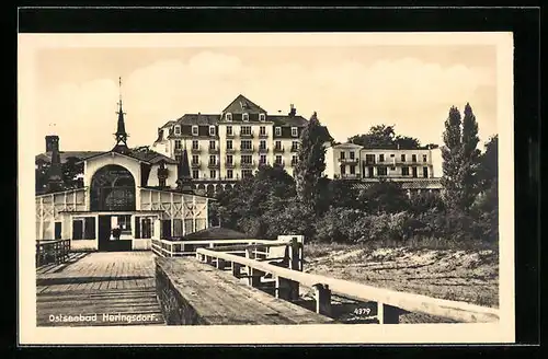 AK Heringsdorf / Usedom, Strandpartie mit Brücke