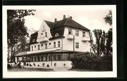 AK Kirchdorf auf der Insel Poel, vor dem FDGB-Ferienheim Freundschaft
