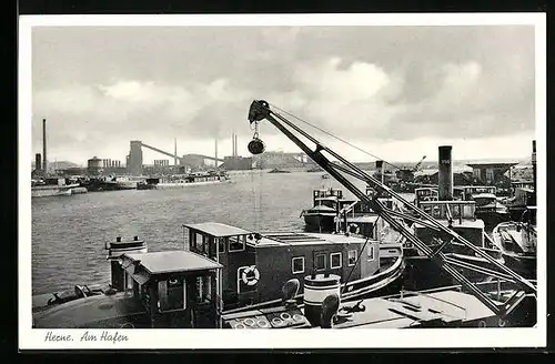 AK Herne, Schiffe im Hafen, Industrieanlagen im Hintergrund