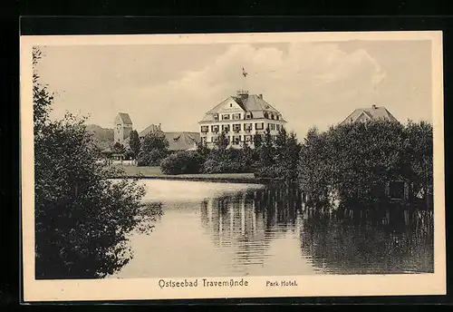 AK Travemünde, Uferanlagen vor dem Park-Hotel