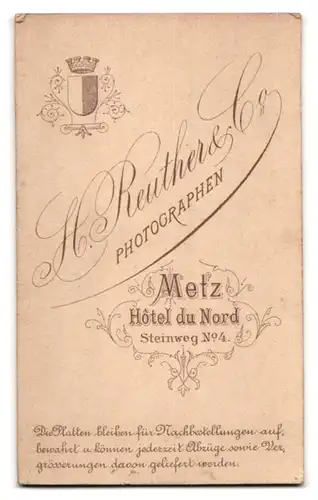 Fotografie H. Reuther & Co., Metz, Steinweg 4, Junger uniformierter Soldat, Kaiserportraits