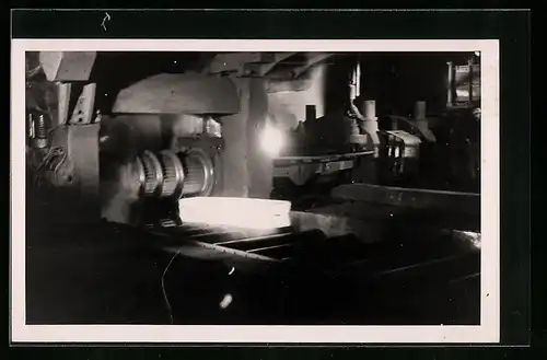 Foto-AK Maschine in einer Fabrik