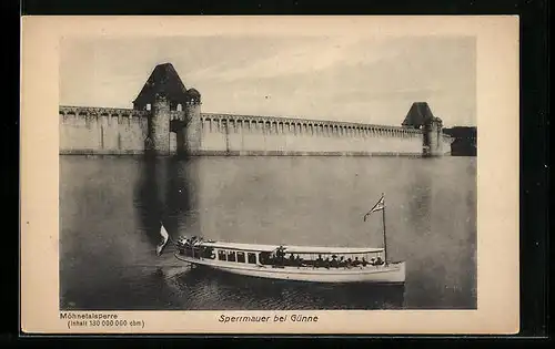 AK Günne, Möhnetalsperre, Sperrmauer mit Boot