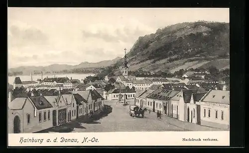 AK Hainburg /Donau, Teilansicht mit Otts Bäckerei, Freiungstrasse 9, und Bergblick