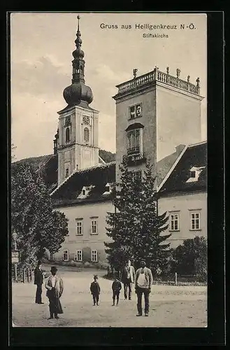 AK Heiligenkreuz, Blick auf Stiftskirche