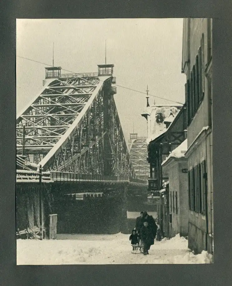 Fotoalbum mit 29 Fotografien, Dresden, Strassenbahn, sozialistische Ästhetik, Eisenbahn, DDR, dresdener amateur Fotograf 15