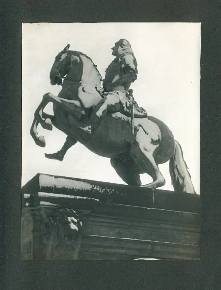 Fotoalbum mit 29 Fotografien, Dresden, Strassenbahn, sozialistische Ästhetik, Eisenbahn, DDR, dresdener amateur Fotograf 38