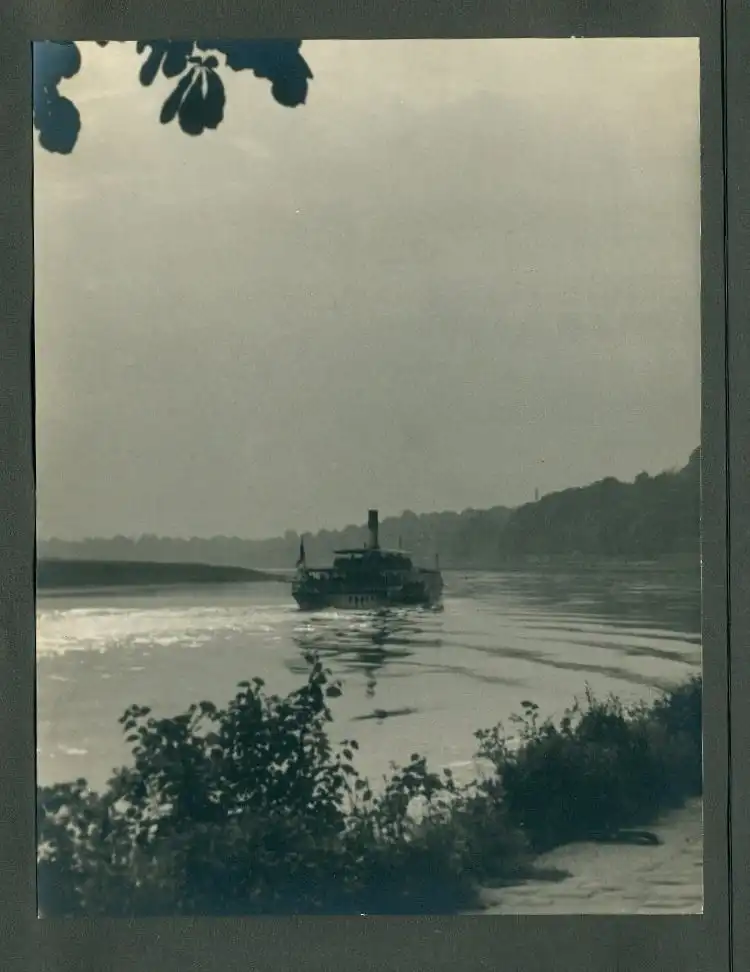 Fotoalbum mit 29 Fotografien, Dresden, Strassenbahn, sozialistische Ästhetik, Eisenbahn, DDR, dresdener amateur Fotograf 4