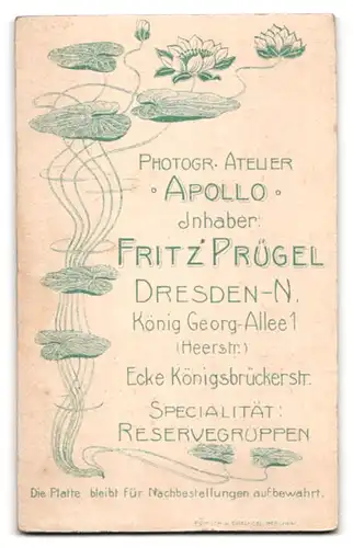 Fotografie Fritz Prügel, Dresden-N., König Georg-Allee 1 Ecke Königsbrückerstr., Soldat in Uniform mit Schützenschnur