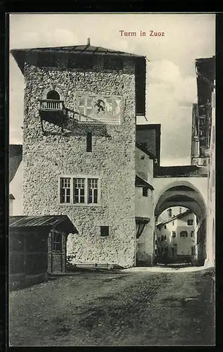 AK Zuoz, Turm mit Torbogen