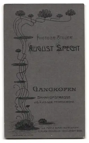 Fotografie August Specht, Gangkofen, Bahnhofstrasse, Junge Dame im Kleid