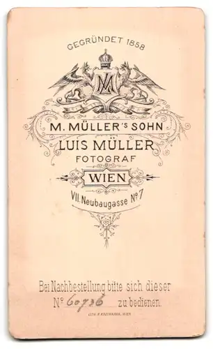 Fotografie Luis Müller, Wien, Neubaugasse 7, Älterer Herr im Anzug mit Krawatte