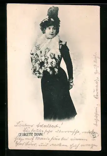AK Schauspielerin Georgette Duval im Kleid mit Federkragen
