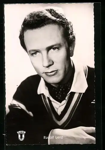 AK Schauspieler Rudolf Lenz nachdenklich im Pullover