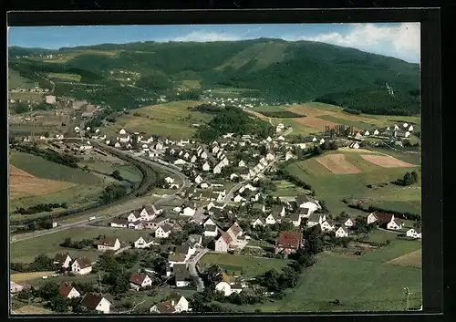 AK Lennestadt /Sauerland, Ortsansicht aus der Vogelschau, Maumke